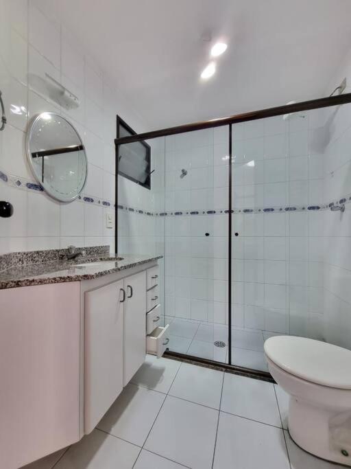 גוארויה 02 Dorms C/Suite, 100M Da Praia De Pitangueiras מראה חיצוני תמונה